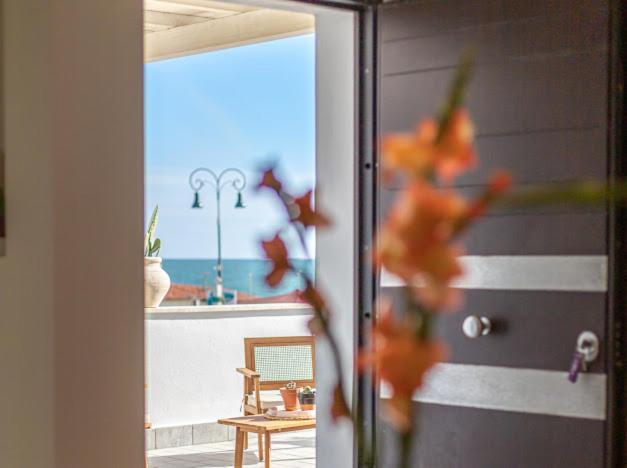 Casa Mira Luxury Sea House Fco Airport Apartment Fiumicino Exterior photo